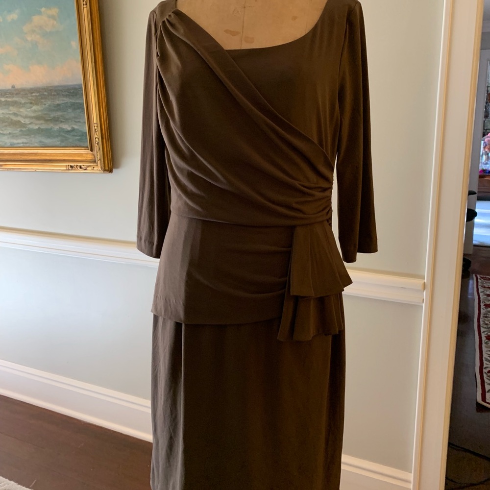 Kay Unger Knee Length dress